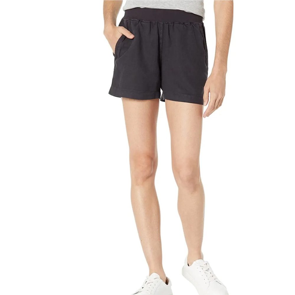 FAHERTY arlie day short in washed black - Picture 3 of 9